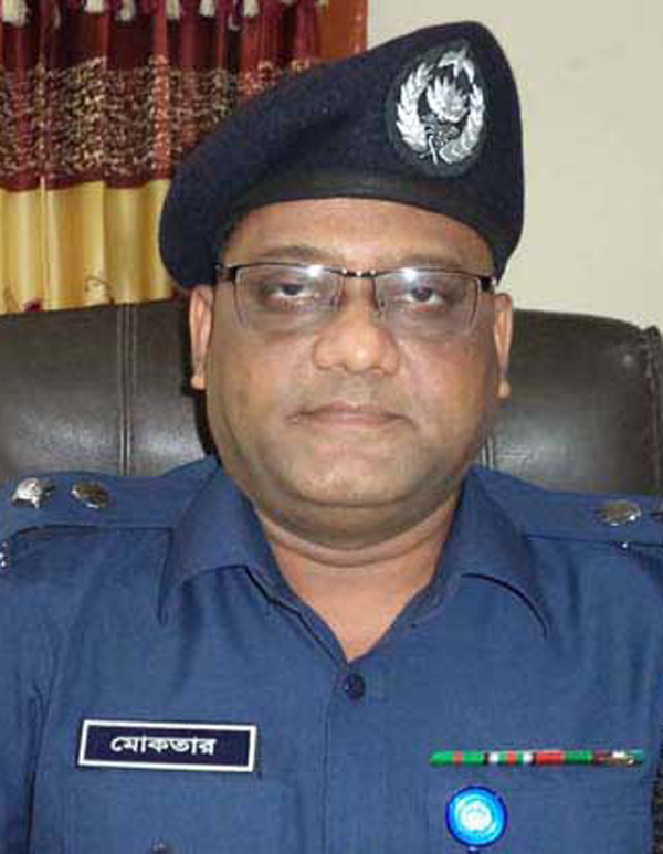 রাজনৈতিক নেতাদের নাম ভাঙ্গিয়ে চলছে বিভিন্ন অপকর্ম ভোলা জেলার এসপি মোক্তার হোসেনের বিরুদ্ধে নারী কেলেঙ্কারী’র অভিযোগ