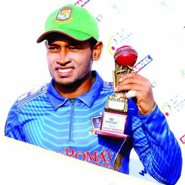 মুশফিকের ব্যাটে রূপের রোশনাই সানির স্পিনে রোদের ঝলক