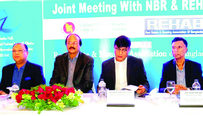 রাজধানী জুড়ে ফ্লাট কেনায় মন্দা চলছে