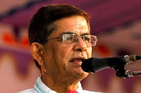 সরকার ক্ষমতায় টিকে থাকার জন্য মানবাধিকার লঙ্গন করছেঃ ফখরুল
