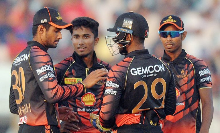 বিপিএল নিয়ে বাজি ভারতেও; গ্রেপ্তার ৫