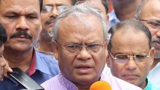 সরকার আত্বস্বীকৃত চোর ও দুর্নীতিবাজঃ রিজভী