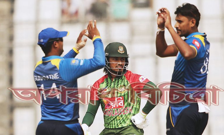 কেউ হাল ধরতে পারেনি