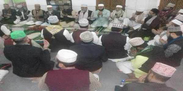 ইসলামিক ফ্রন্ট মহাসচিব অধ্যক্ষ আল্লামা জুবাইরের আশু সুস্থতা কামনায় চট্টগ্রাম এর আলেম-ওলামাদের উদ্যোগে খতমে বোখারী অনুষ্ঠিত
