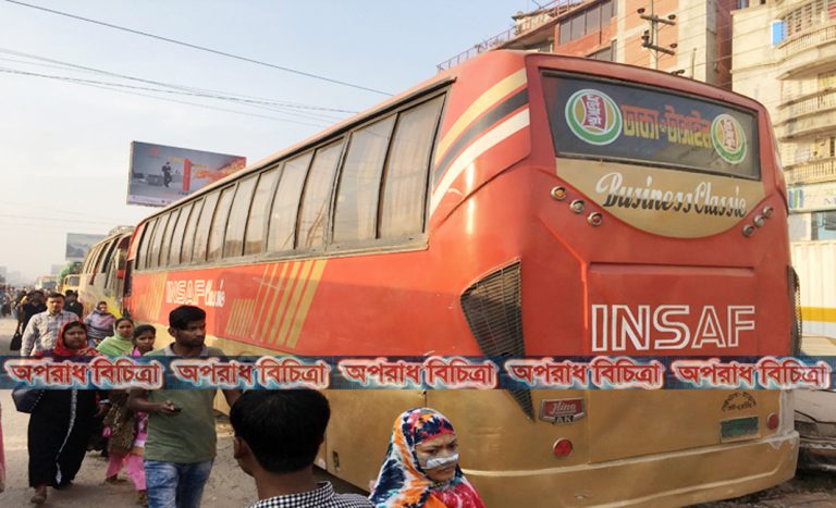 আশুলিয়ায় চলন্ত বাসে ডাকাতি, চালক নিহত