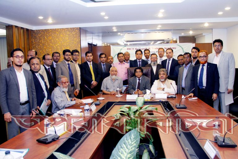 ব্যাংকিং খাতে সুশাসন নিশ্চিত করা দরকার