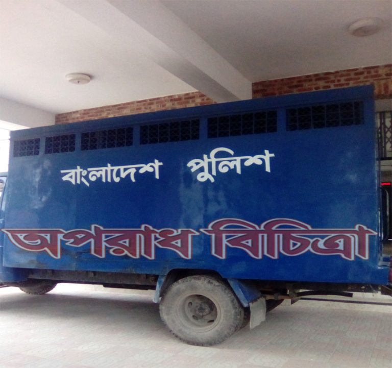 জামালপুরে বাণিজ্য মেলার নামে অবৈধ জুয়ার আসর