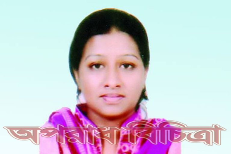 ভুয়া পিএইচডি নিয়ে মালা খানের দাপট