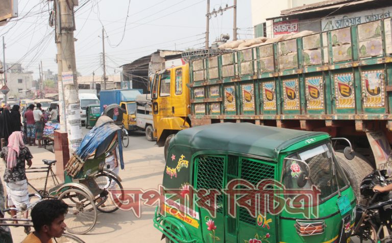 যানজটের নগরী শ্যামপুর-পোস্তগোলা