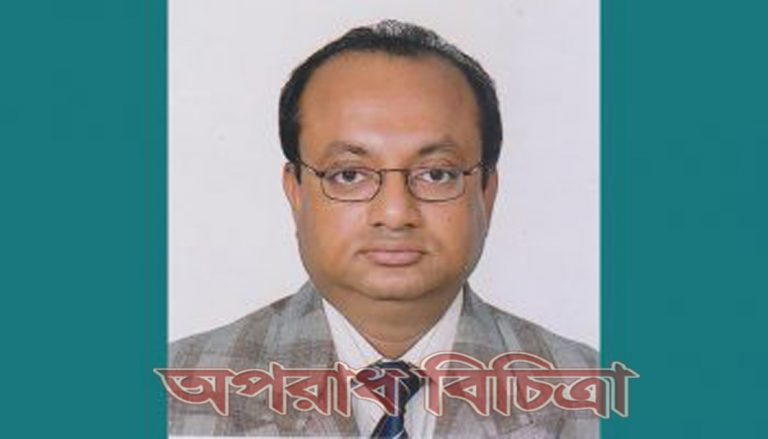 বাবুল তার স্ত্রী, শিশু সন্তান ও কাজের মেয়েকে নিয়ে বাড়ি ছাড়তে বাধ্য হলেন