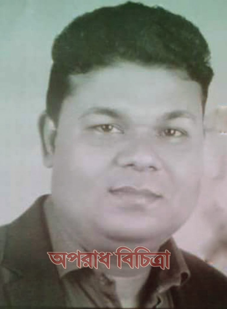 শ্রীনগরে ইএনও জাহিদুল ইসলামের শেল্টারে ইউপি চেয়ারম্যান জাকির হোসেনের চাঁদাবাজী বেপরোয়া