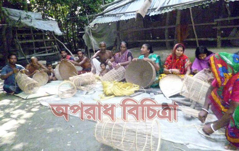 রাজাপুরে ঐতিহ্যবাহী বাঁশজাত কুটির শিল্প বিলুপ্ত প্রায়
