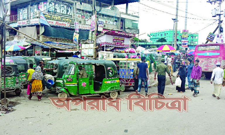 কষ্ট করি আমরা আর মজা খায় চাঁদাবাজরা, পুলিশের সঙ্গে আঁতাত করে