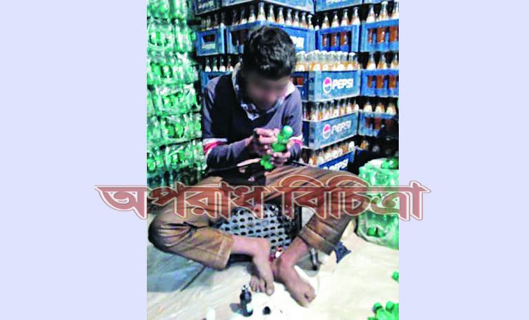 রাজশাহীতে চা বিক্রেতা থেকে কোটিপতি