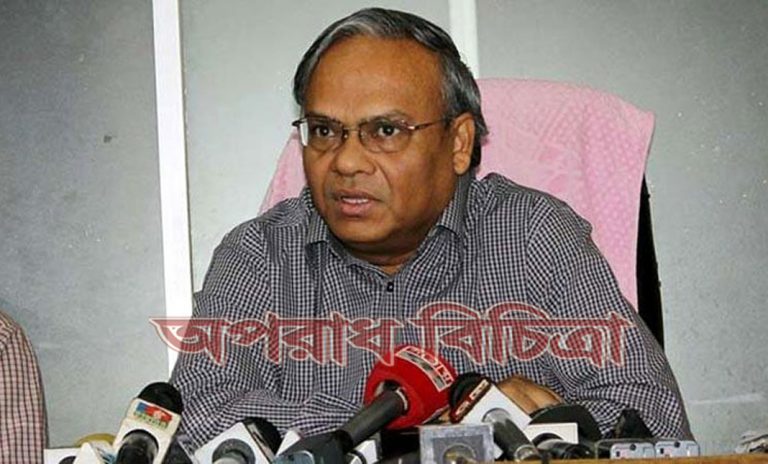 সরকারই গডফাদারদের পালিয়ে যেতে সাহায্য করছে