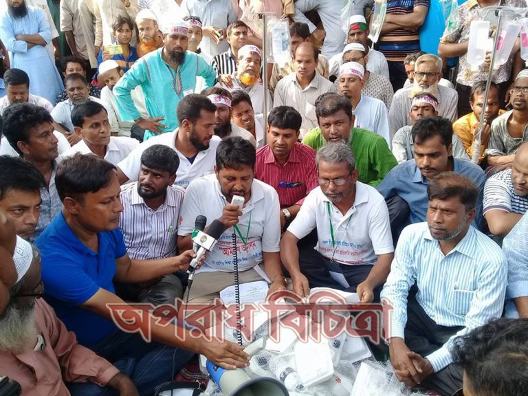 নন-এমপিও শিক্ষকদের অনশণ ভাঙ্গালেন জাতীয় অধ্যাপক ড. আনিসুজ্জামান