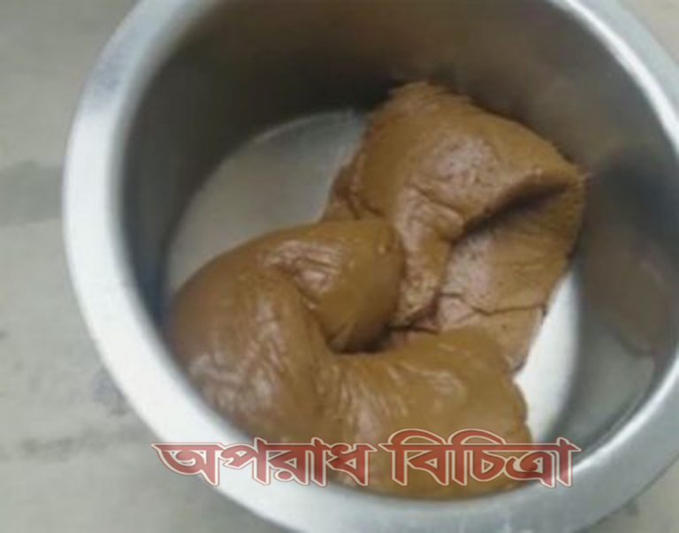 সোনা পাচারের অভিনব কৌশল