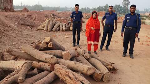 হাটহাজারীর মির্জাপুরে ইট ভাটায় অভিযান