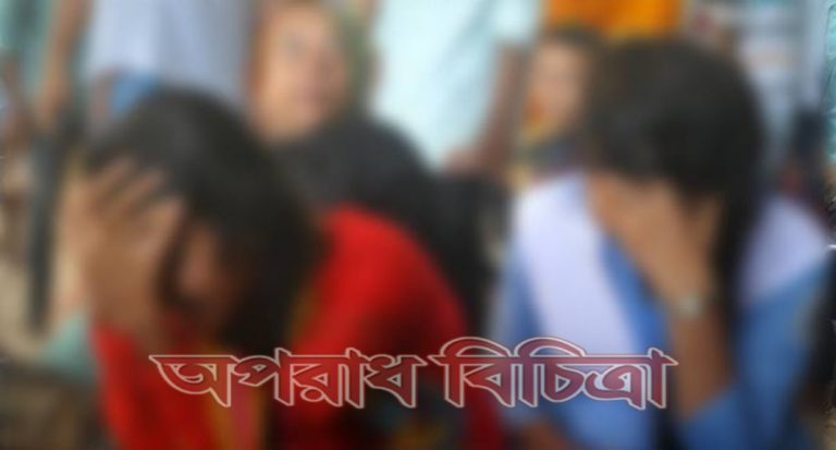স্কুলছাত্র পিষ্ট হলো ট্রাকের চাকায়