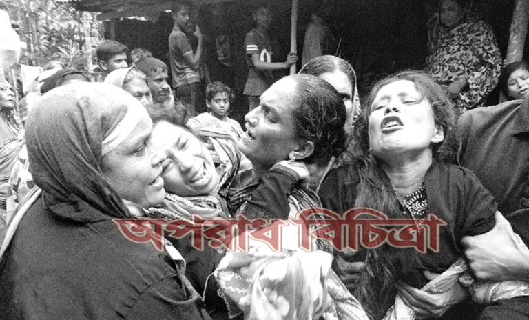 দাদি ও নাতনির গলা কাটা লাশ উদ্ধার