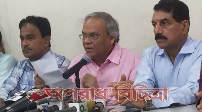 দেশ এখন আওয়ামী কু-রাজনীতির ঘোঁট পাকানো অবস্থার মধ্যে নিপতিত হয়েছে : রিজভী