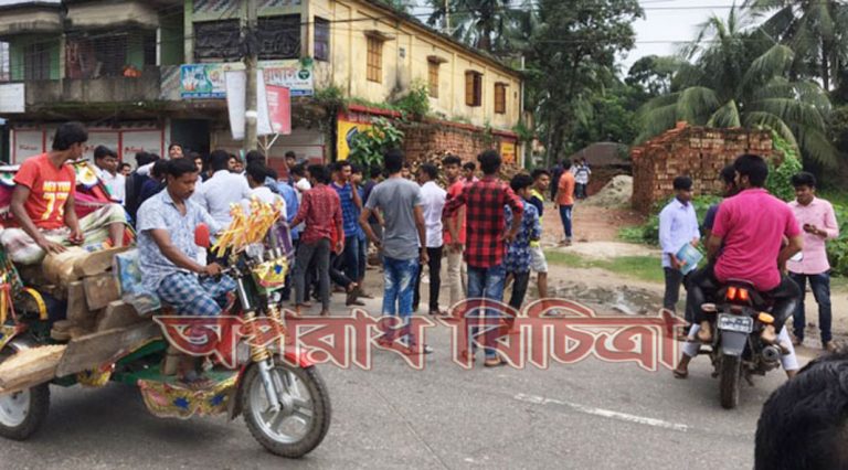 ক্ষমতাসীনদের অভ্যন্তরীণ কোন্দলে একের পর এক খুনের ঘটনা ঘটছে