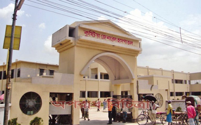 চিকিৎসকরা ওষুধ কোম্পানির প্রতিনিধির কাছে জিম্মি হয়ে পড়েছে