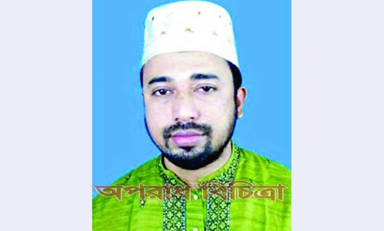 জামায়াত নেতাকে ছিনিয়ে নিলো ছাত্রলীগ নেতারা
