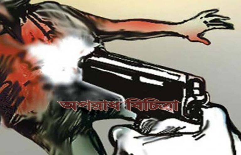 মেরিন ড্রাইভ সড়কে দুই গ্রুপের কথিত বন্দুকযুদ্ধে এক ইয়াবা কারবারি নিহত