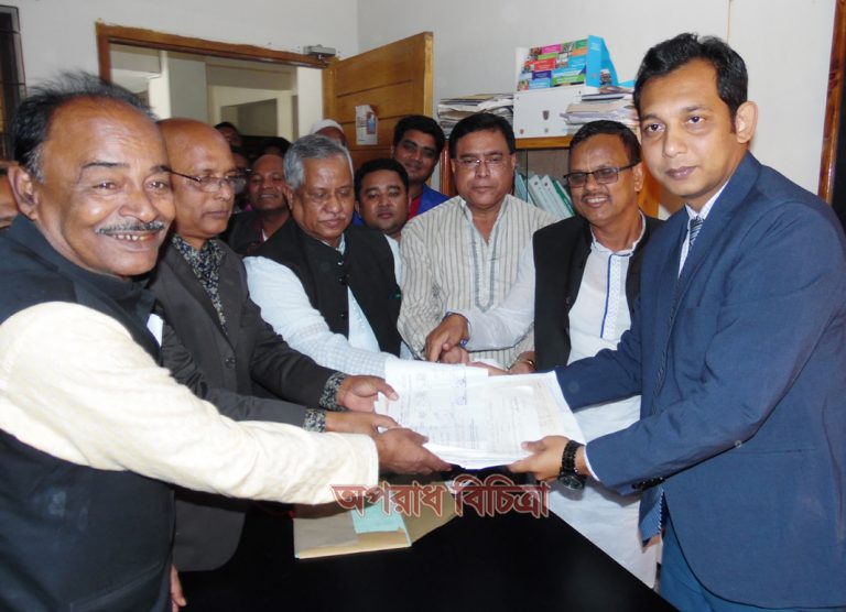 লালমনিরহাটে ২৩ প্রার্থীর মনোনয়নপত্র দাখিল