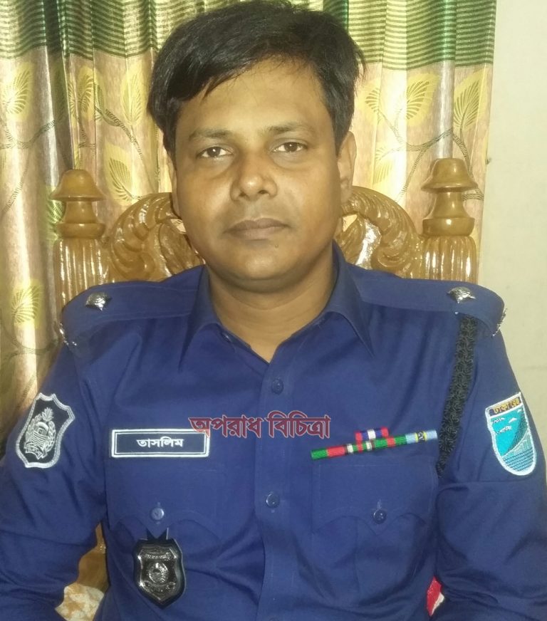 চিটাগাংরোডে তিনজন পুলিশ সদস্য নিয়ে যানজট নিরসনের চ্যালেঞ্জ : টিআই তসলিম
