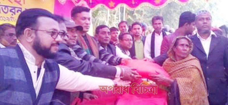 রূপসা উন্নয়ন সংস্থার উদ্যোগে দুঃস্থ ও অসহায়দের মাঝে শীতবস্ত্র বিতরণ