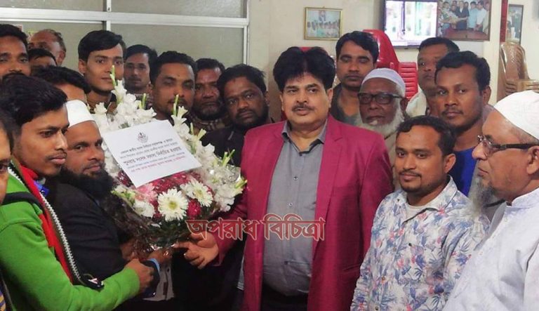 সোনারগাঁ উপজেলা মফস্বল সাংবাদিক ফোরাম ক্লাব এর পক্ষ থেকে লিয়াকত হোসেন খোকাএমপি কে অভিনন্দন ও শুভেচ্ছা