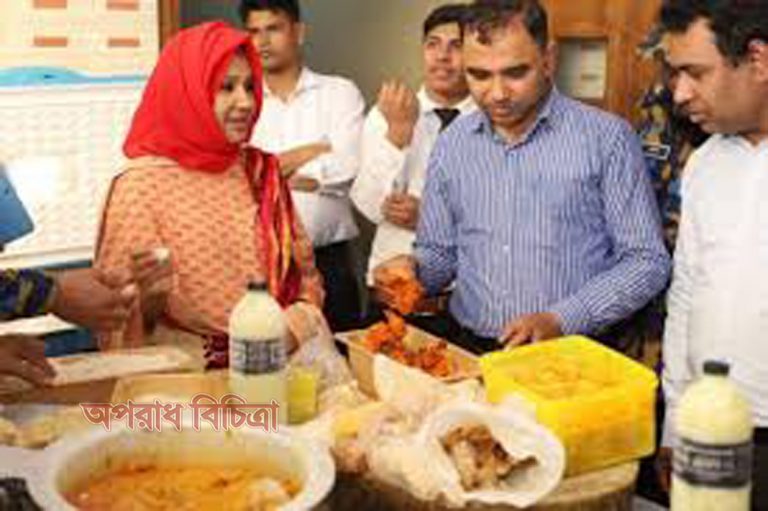বাসি ও মেয়াদোত্তীর্ণ খাবার পাওয়া গেলো রেস্টুরেন্টে, তিনটি রেস্টুরেন্টকে ৩ লাখ জরিমানা