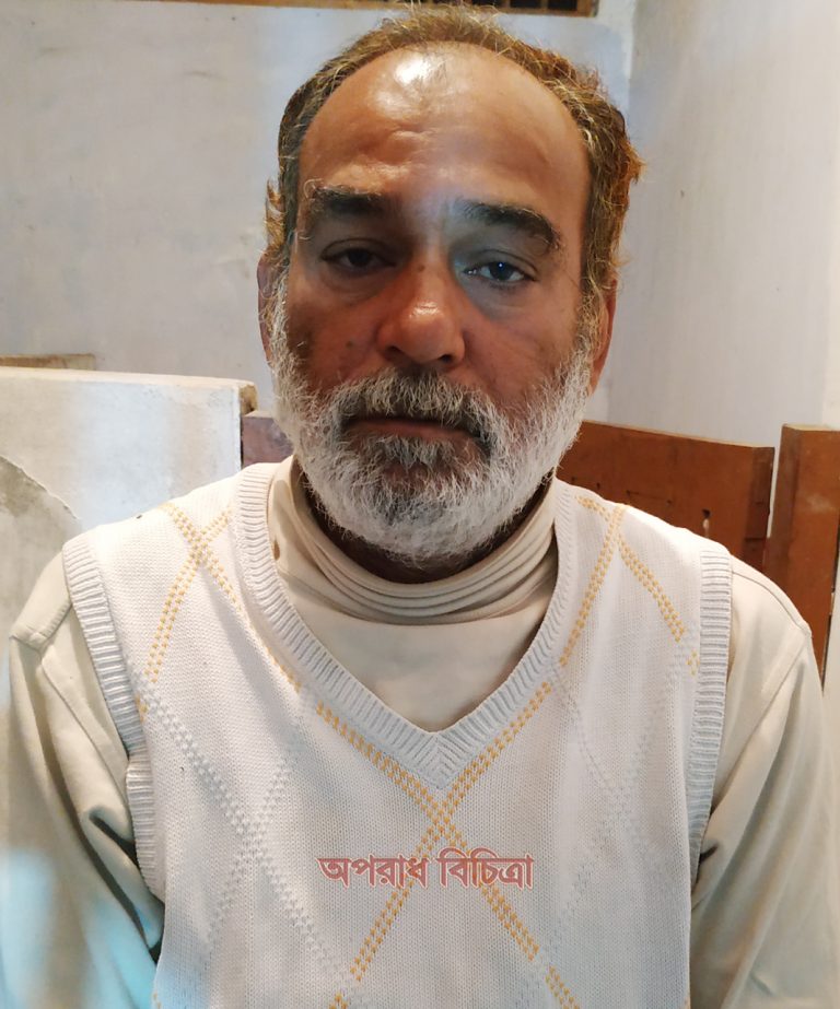 শ্রীনগরে ফাঁসির দন্ড প্রাপ্ত পলাতক আসামী গ্রেপ্তার