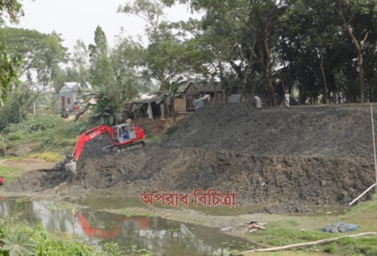 নাব্যতা সংকটে শ্রীনগর খাল