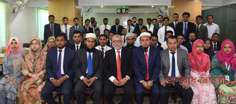 আল-আরাফাহ্ ইসলামী ব্যাংক লিমিটেড -এ ‘ব্যাংকিং লজ অ্যান্ড প্র্যাকটিসেস’ শীর্ষক প্রশিক্ষণ কর্মশালা উদ্বোধন