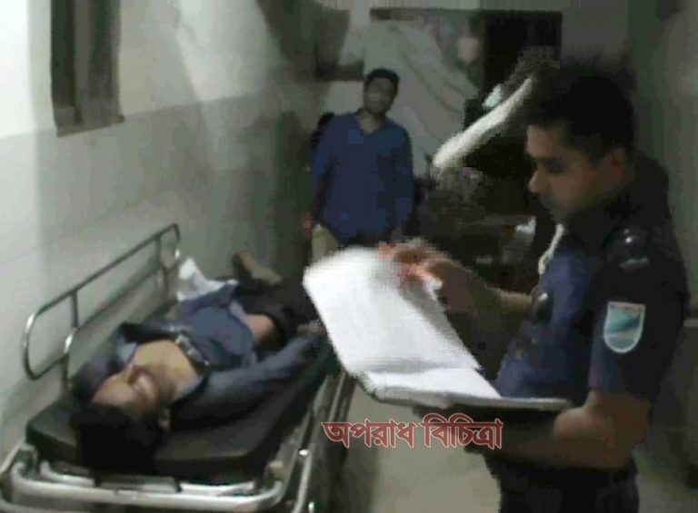 সাভারে ছুরিকাঘাতে এক স্কুল ছাএকে হত্যা করেছে সন্ত্রাসীরা