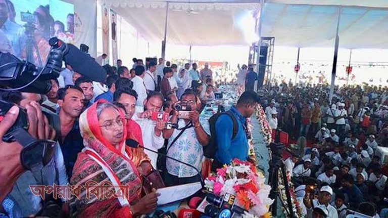 শিক্ষার্থীদের পাঠদানের বিষয় যাতে ক্লাসের মধ্যে শেখানো হয় : শিক্ষামন্ত্রী