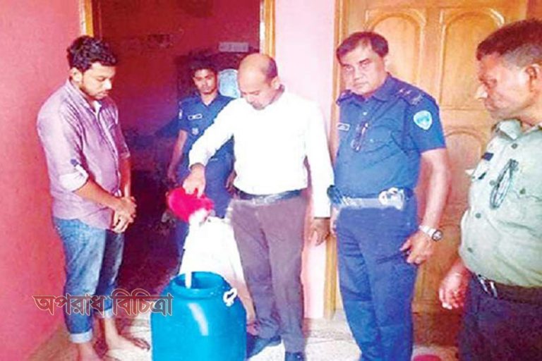 দুধে পানি মিশানোর জন্য ২০ হাজার টাকা জরিমানা