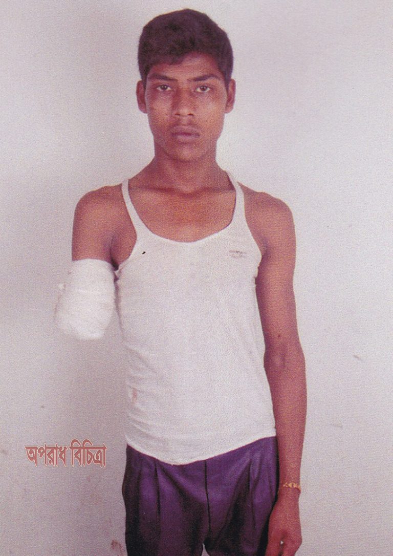 রাজধানীর মোহাম্মদপুরে আহত শ্রমিককে হাসপাতালে ফেলে রেখে ভবন মালিক পলাতক