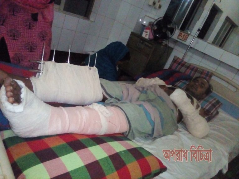 শরিয়তপুরে মোয়াজ্জেম বাহিনীর তান্ডব