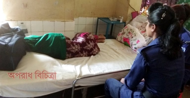 টাঙ্গাইলে স্বামীর সামনে স্ত্রীকে গণধর্ষণ