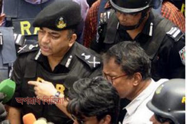 ছিন্ন-ভিন্ন হয়ে গেছে সেখানে অবস্থানরত জঙ্গিদের মরদেহ