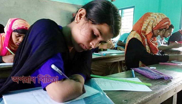 শারীরিক প্রতিবন্ধকতা দমাতে পারেনি স্বর্ণা রানী সরকারকে