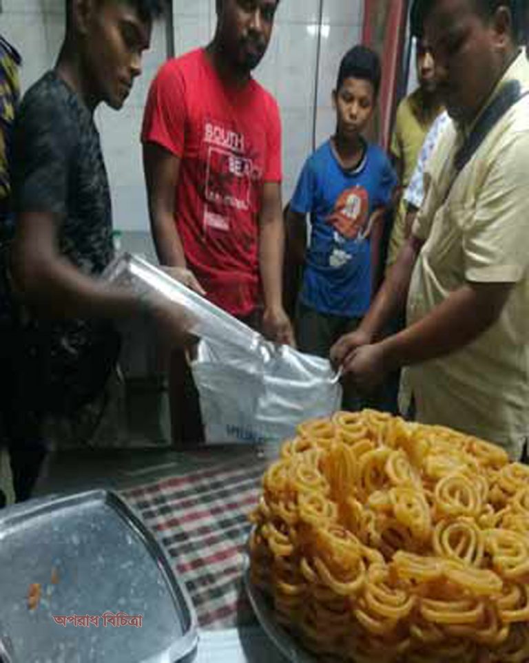হাইড্রোজ দিয়ে তৈরি জিলাপি ধ্বংস করেছে ভোক্তা অধিকার সংরক্ষণ অধিদফতর