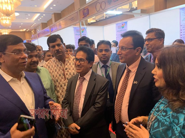 স্বর্ণ মেলায় ব্যাংকিং সেবা দিচ্ছে বেসিক ব্যাংক