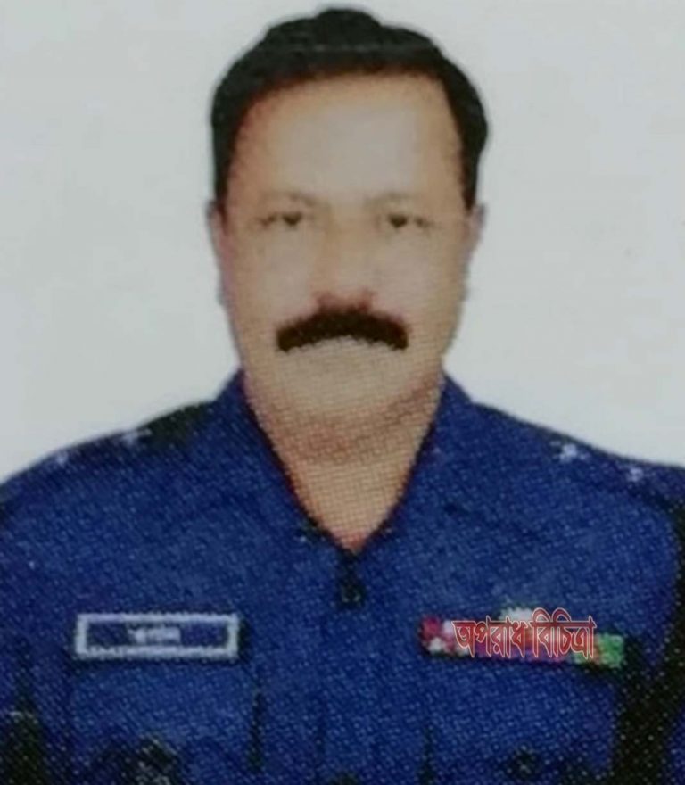 পাঁচশ টাকা ঘুষ নেয়ায় অপরাধে এসআই স্বপন ক্লোজড