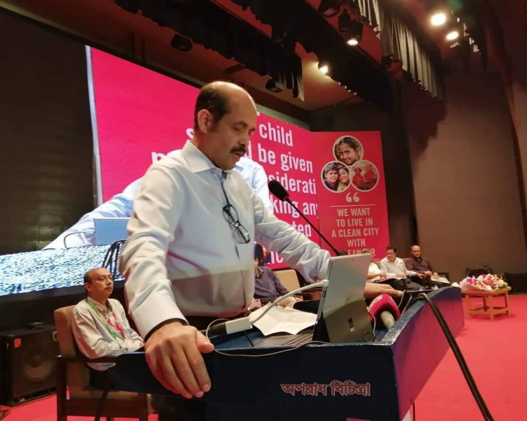 পরিচ্ছন্ন নগরী গড়তে মেয়র আতিকুল ইসলামের প্রচেষ্টা