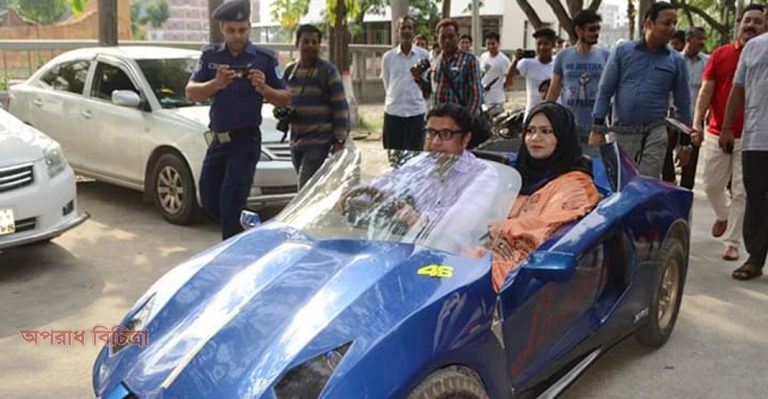 আকাশের সেই গাড়ি চালালেন ডিসি
